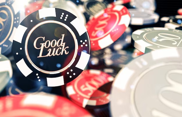 Asian roulette wheel and betting interface